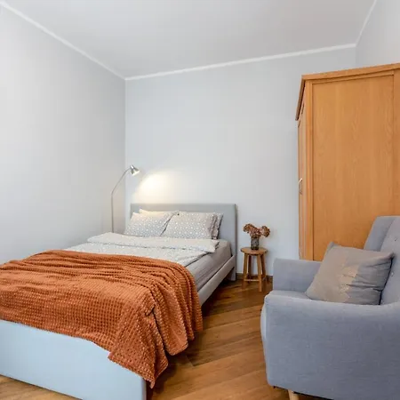 Appartamento Rueuetli In Old Town