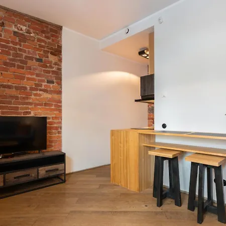 Rueuetli In Old Town Tartu