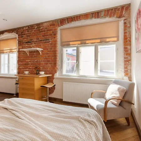 Rueuetli In Old Town * Tartu