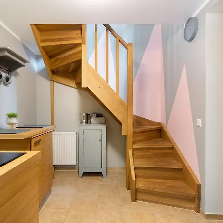 Rueuetli In Old Town * Tartu