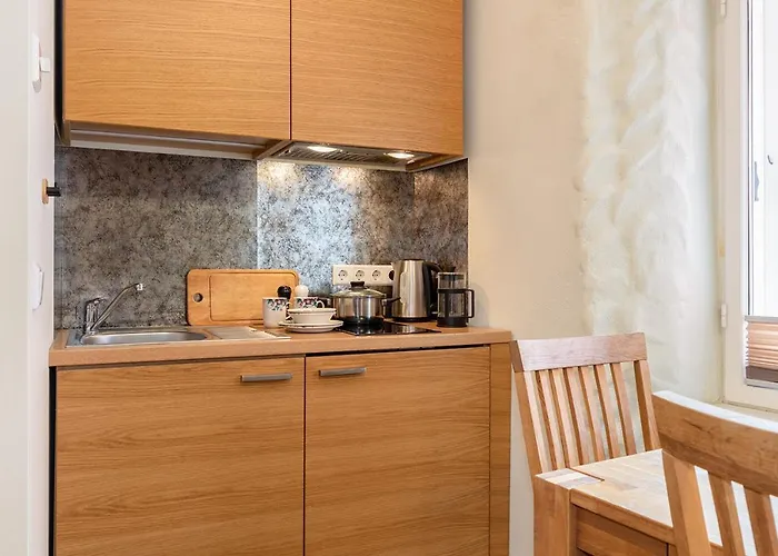 Rueuetli In Old Town *