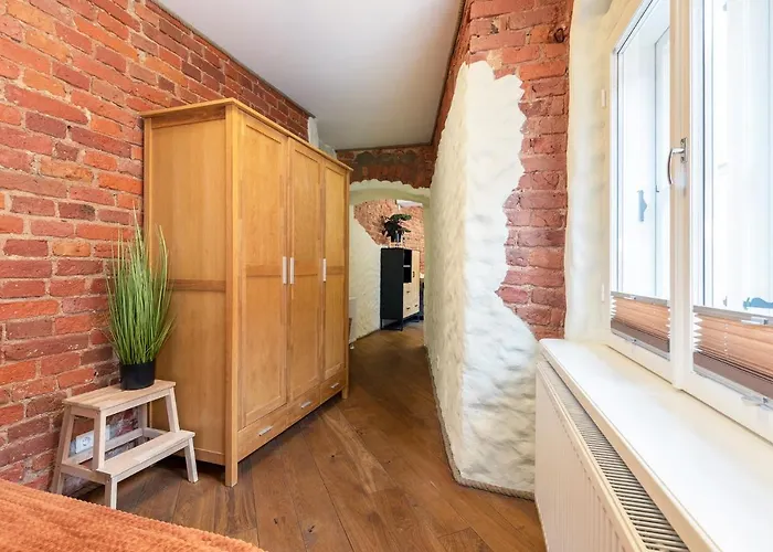 Rueuetli In Old Town *