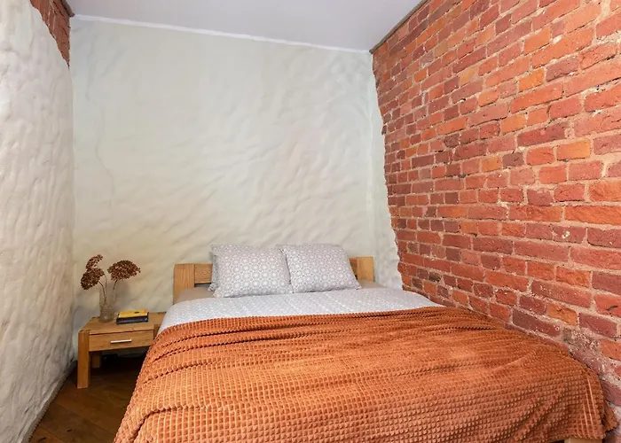 Rueuetli In Old Town Apartment