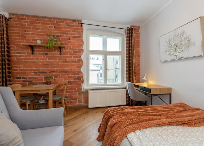 Rueuetli In Old Town Apartment *