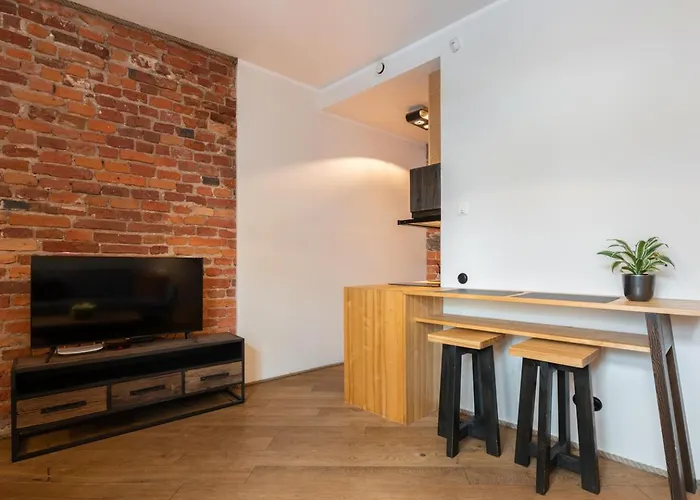 Rueuetli In Old Town Tartu